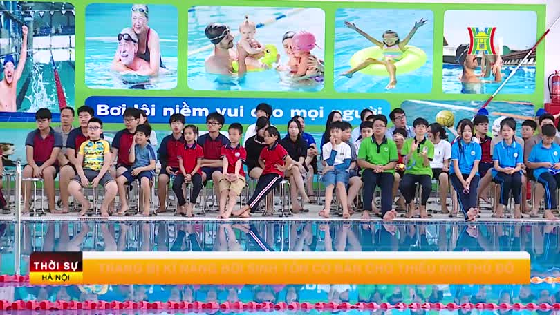 Trang bị những kĩ năng bơi sinh tồn cơ bản cho thiếu nhi Thủ đô