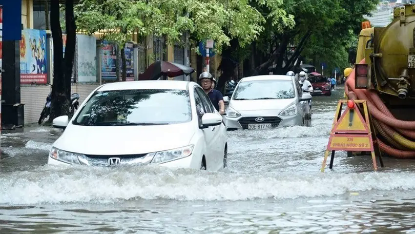 Những lưu ý khi xe ô tô bị ngập nước