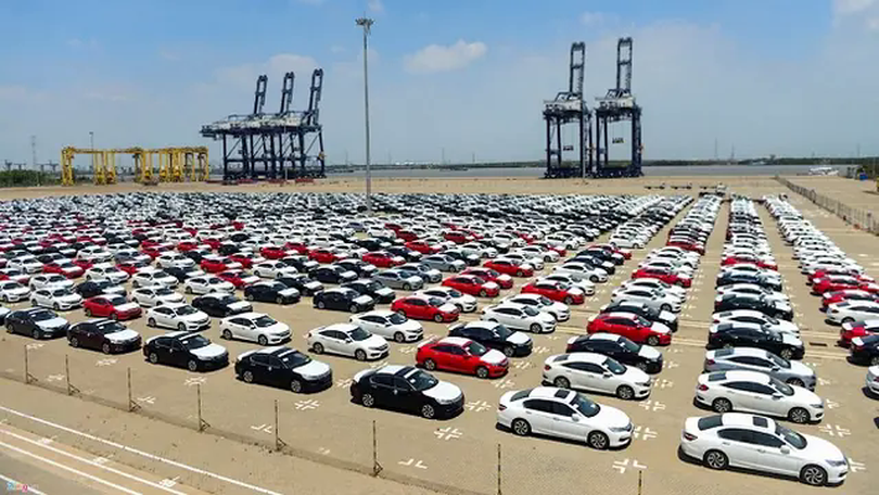 Xe ô tô nhập khẩu Việt Nam tăng 17% trong 9 tháng