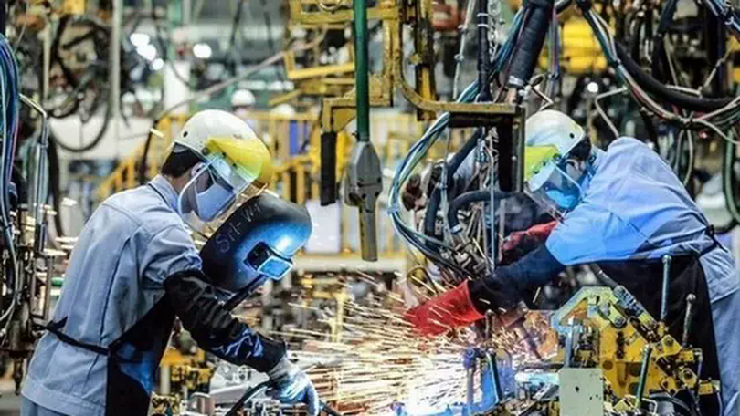 Chính phủ đặt mục tiêu GDP năm 2026 tăng 10%