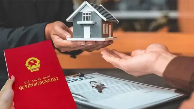 Thủ tục chia thừa kế quyền sử dụng đất khi có di chúc | Sống và làm việc theo pháp luật | 16/10/2025
