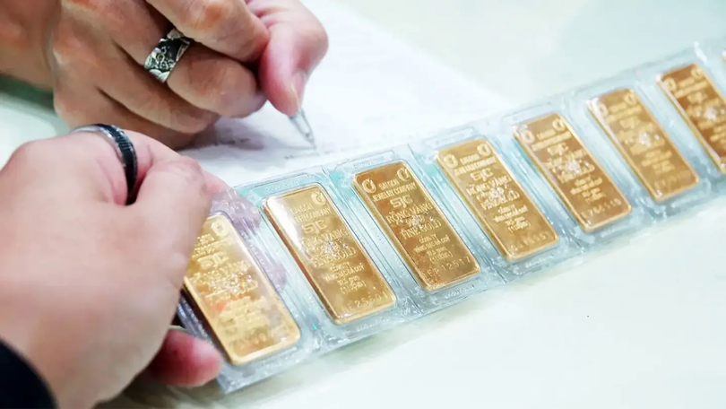 Vì sao giá vàng liên tục tăng phi mã, tạo kỷ lục?