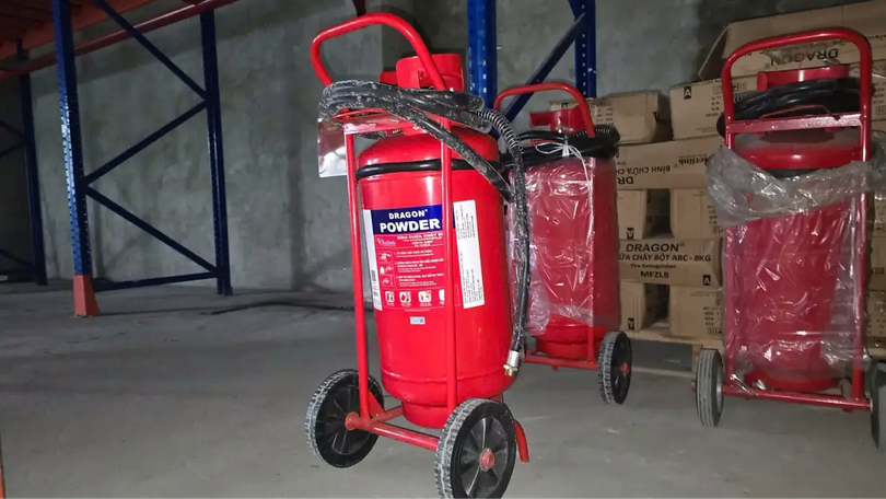 Thủ đoạn tinh vi của đường dây sản xuất bình chữa cháy giả