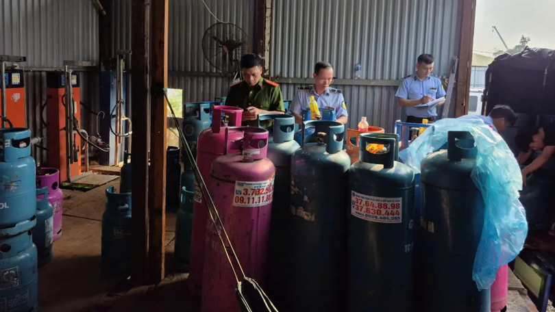 Phát hiện cơ sở sang chiết, kinh doanh khí LPG trái phép