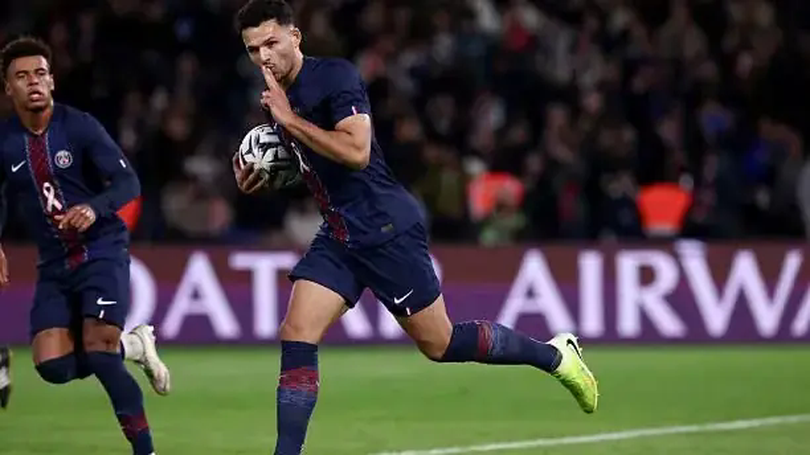 PSG hoà kịch tính trước Strasbourg