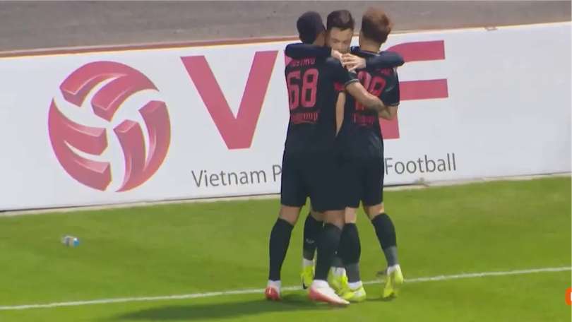 Chuyển động trước vòng 7 LPBank V-League