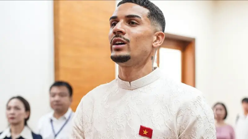 Cầu thủ Hendrio Araujo Da Silva nhập tịch Việt Nam