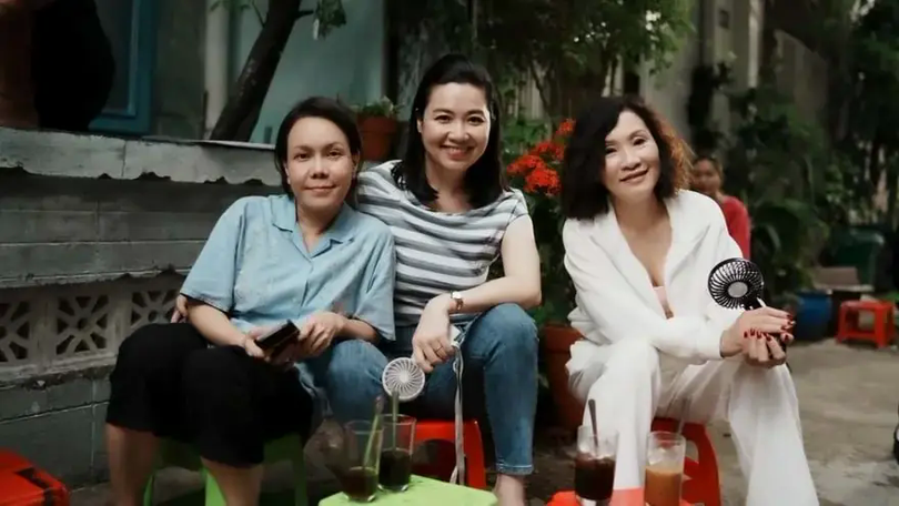 'Cục vàng của ngoại' áp đảo phòng vé