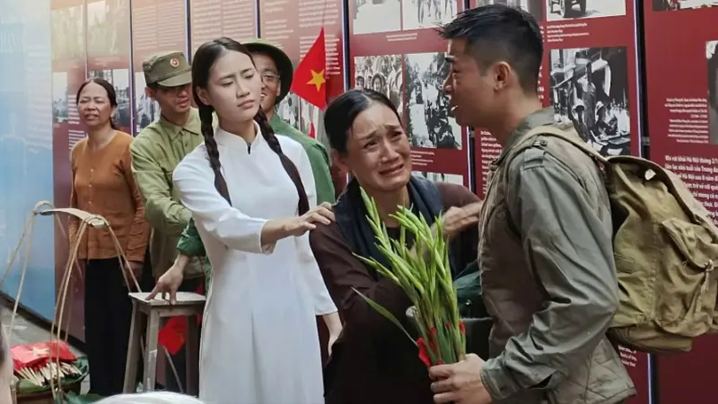 Vang mãi khúc khải hoàn