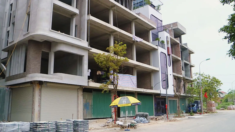 Giao dịch 'nhỏ giọt' giữa cơn sốt giá nhà