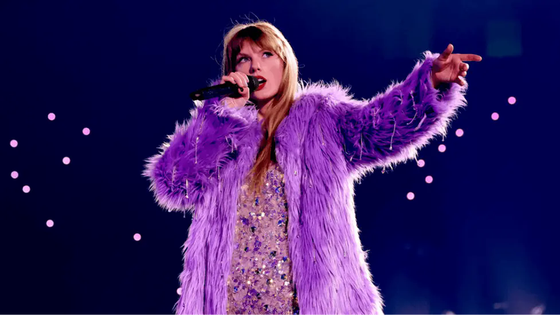 Taylor Swift cán mốc 100 triệu album bán ra