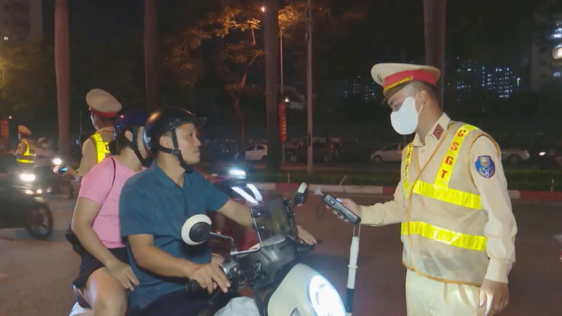 Hơn 65.000 tài xế bị kiểm tra nồng độ cồn