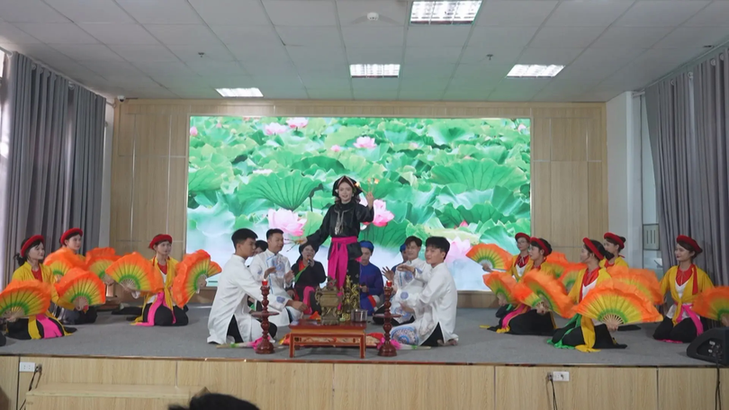 'Một vòng Việt Nam' – Hành trình tuổi trẻ kể chuyện non sông