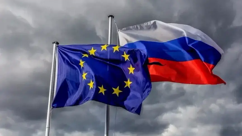 EU thông qua gói trừng phạt thứ 19 đối với Nga