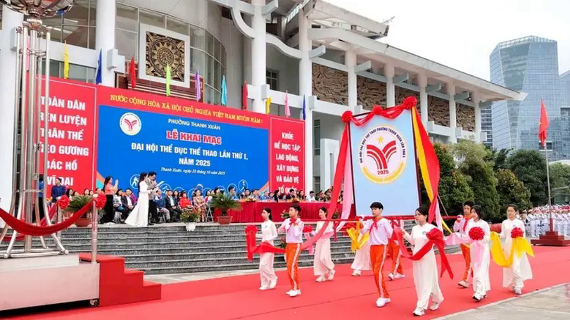 Đông đảo VĐV tham gia lễ khai mạc Đại hội TDTT