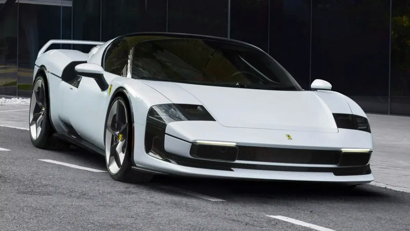 Siêu xe Ferrari SC40 độc nhất thế giới lần đầu lộ diện