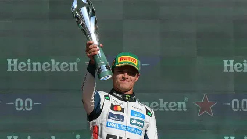 Lando Norris chiếm ngôi đầu BXH cá nhân F1 2025
