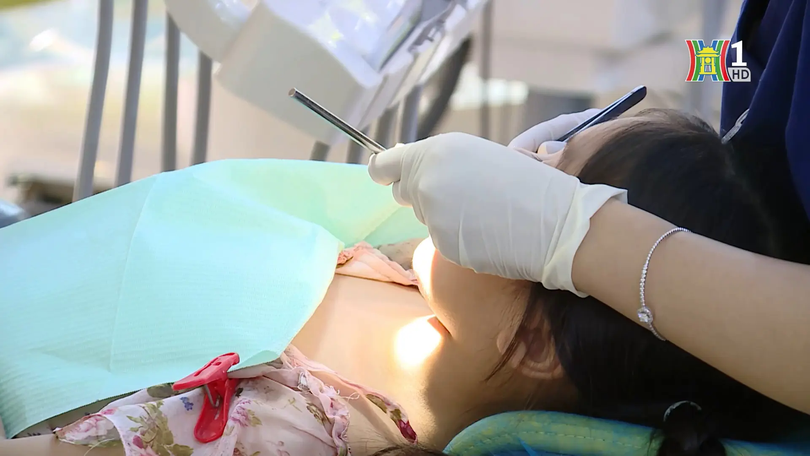 Chăm sóc sức khỏe răng miệng giúp trẻ phát triển toàn diện | Vì chất lượng dân số Thủ đô | 28/10/2025
