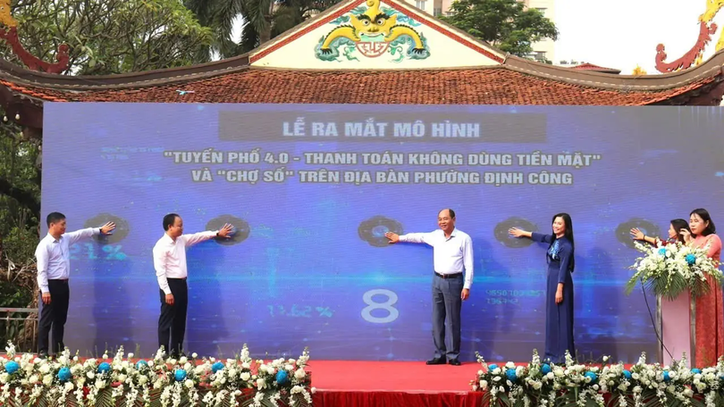 Phường Định Công có tuyến phố không dùng tiền mặt