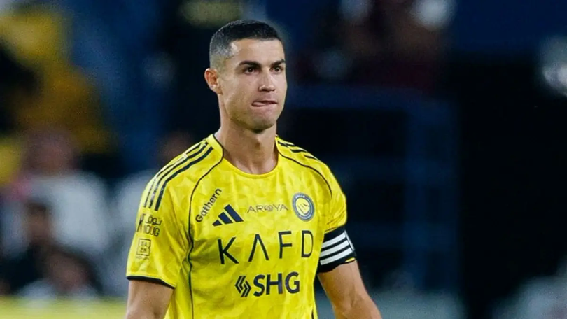 Cristiano Ronaldo lại lỡ hẹn với danh hiệu