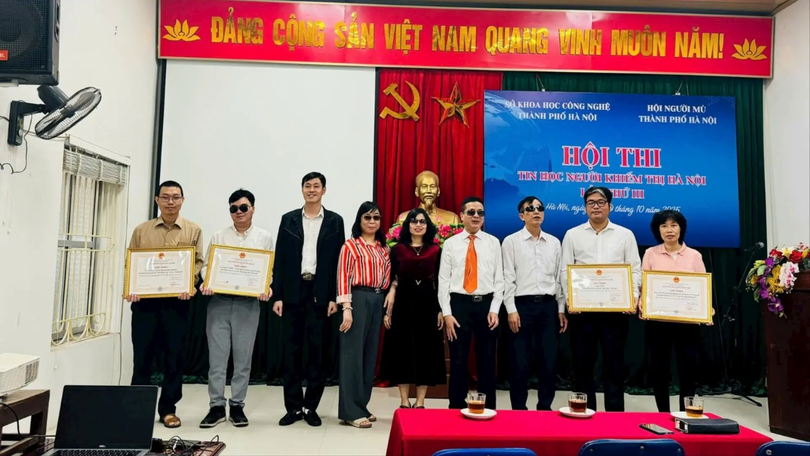 Người khiếm thị tự tin chinh phục công nghệ
