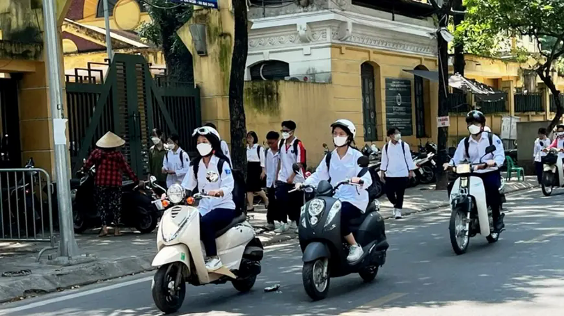 Cần ban hành quy chuẩn giao thông tại khu vực trường học