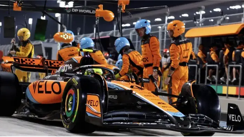 McLaren lập kỷ lục thay lốp chỉ 1,80 giây