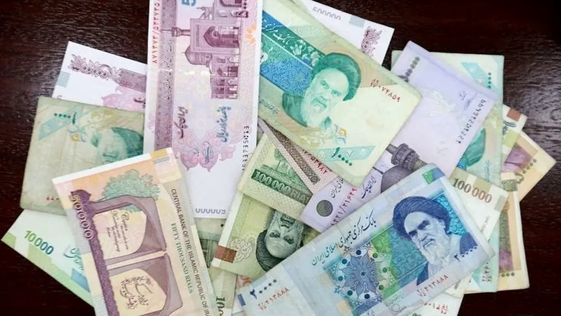 Quốc hội Iran bỏ 4 số 0 trên đồng nội tệ