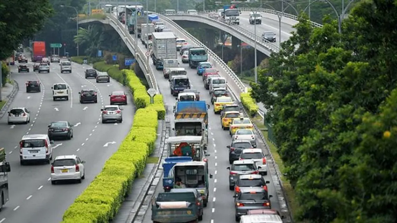 Singapore ngừng cấp đăng ký cho xe chạy xăng từ năm 2030