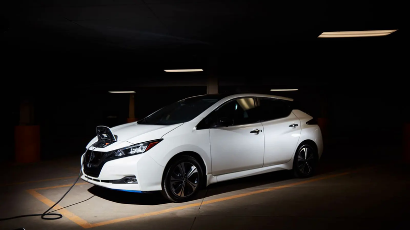 Nissan triệu hồi hơn 19.000 xe Leaf do nguy cơ cháy nổ