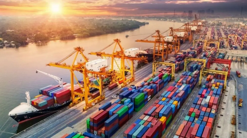 Phát triển logistics thông qua hạ tầng số, tài chính thông minh