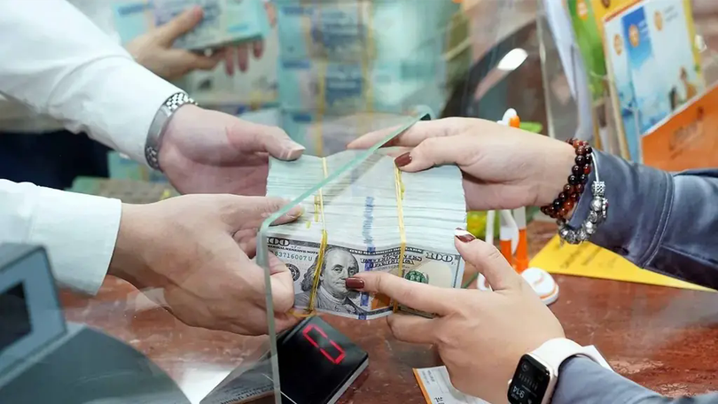 Từ 1/11/2025, phải báo cáo khi chuyển tiền từ 500 triệu đồng
