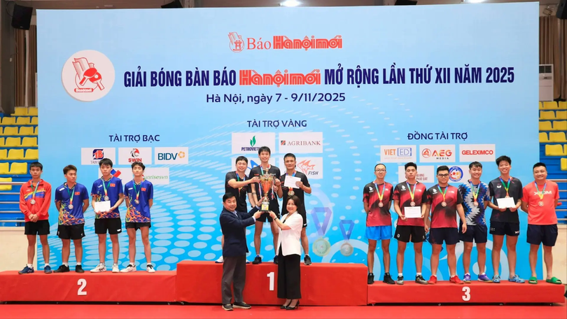 Ấn tượng Giải Bóng bàn Báo Hànộimới mở rộng