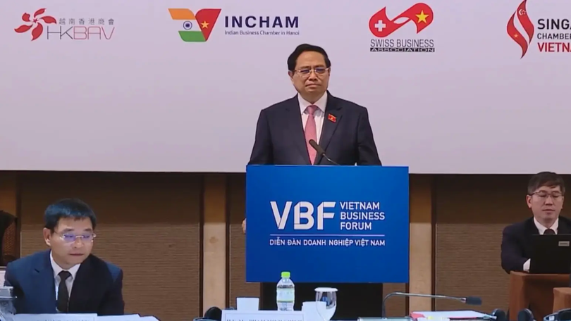 Thủ tướng dự Diễn đàn Doanh nghiệp Việt Nam thường niên 2025