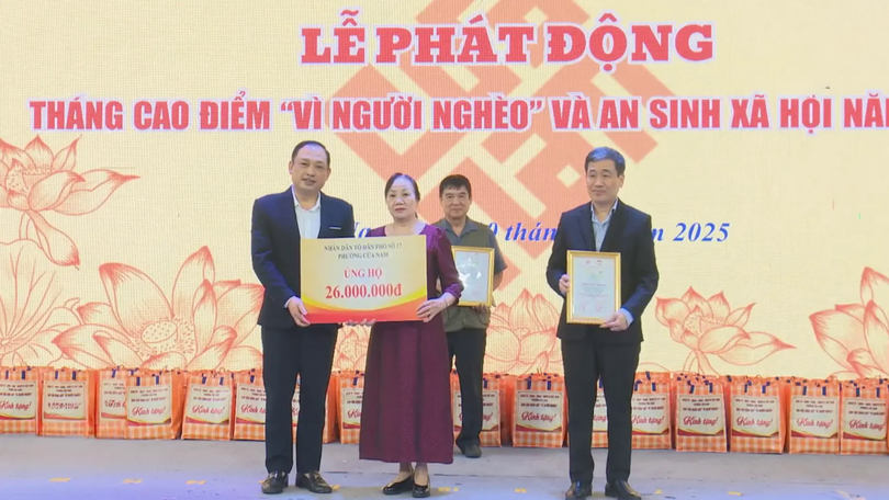 Phường Cửa Nam: Gần 1 tỷ đồng ủng hộ Quỹ Vì người nghèo