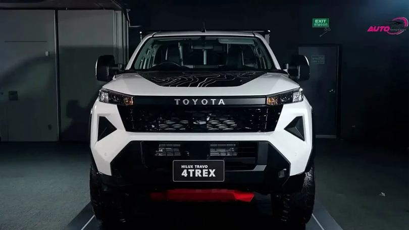 Toyota ra mắt Hilux thế hệ mới chạy 315 km/sạc