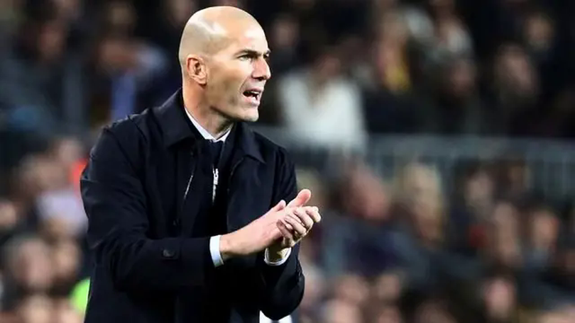 HLV Zinedine Zidane sẵn sàng dẫn dắt đội tuyển Pháp