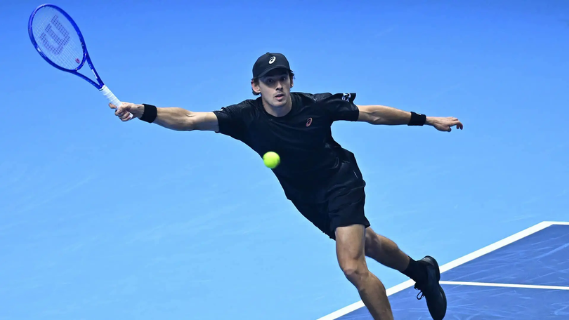 Alex De Minaur hết cơ hội vào bán kết ATP Finals 2025