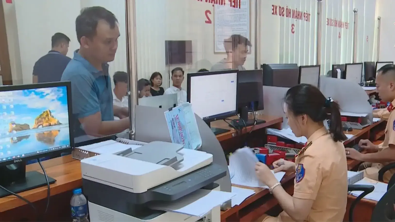 Hơn 30.000 dữ liệu phương tiện, GPLX gửi lên iHanoi