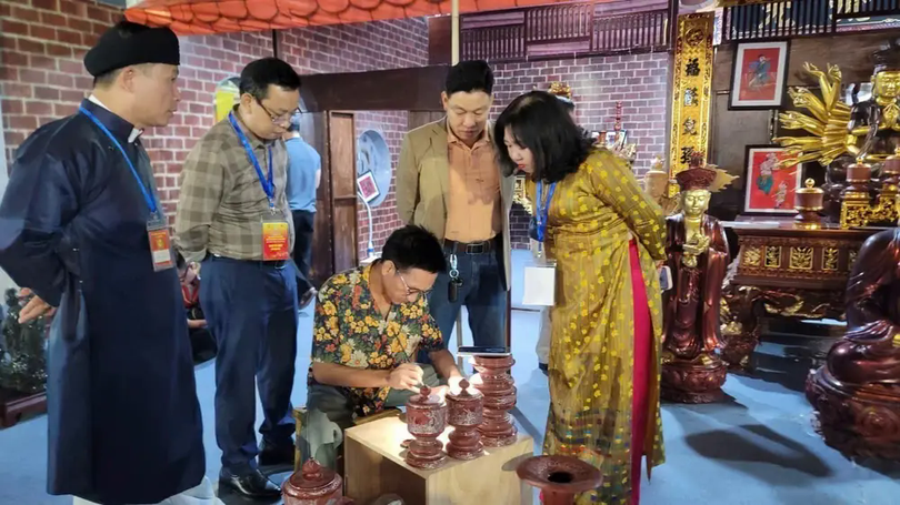 Khai mạc Festival bảo tồn và phát triển Làng nghề quốc tế