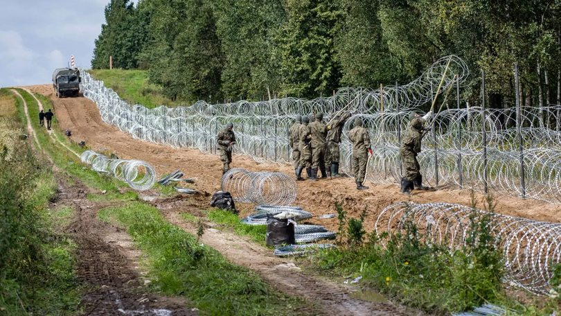 Ba Lan sắp mở lại 2 cửa khẩu với Belarus