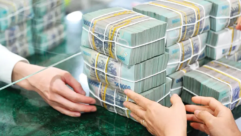 Ngân hàng nỗ lực giữ ổn định lãi suất những tháng cuối năm