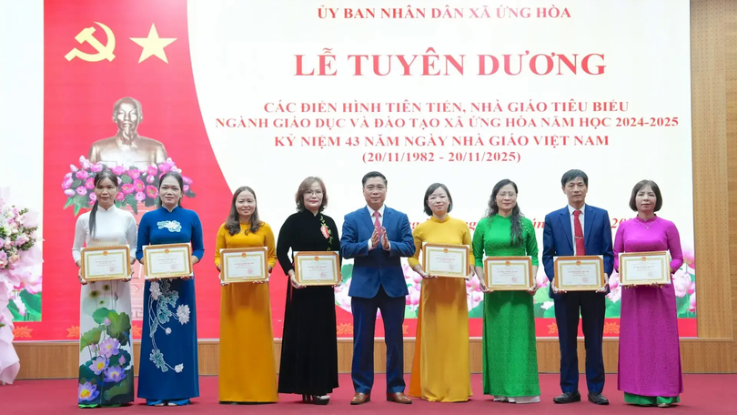 Xã Ứng Hoà biểu dương giáo viên, học sinh tiêu biểu