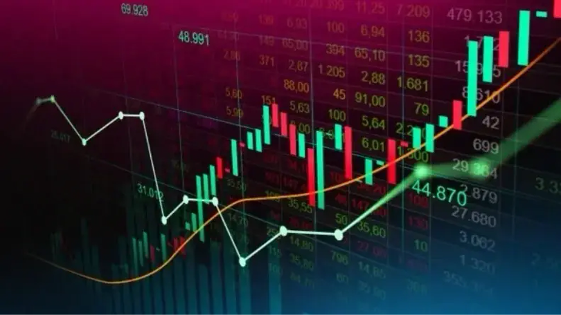 VN-Index giảm gần 11 điểm sau 3 phiên tăng liên tiếp