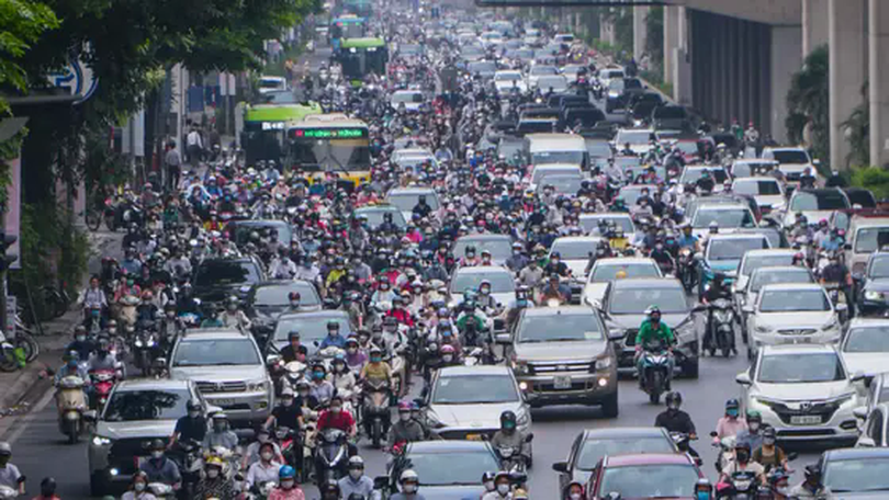 Hà Nội ưu tiên giao thông công cộng để giảm ùn tắc