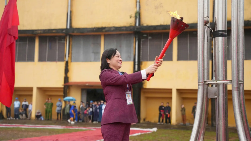 Gần 2.000 người tham gia Đại hội TDTT xã Vân Đình