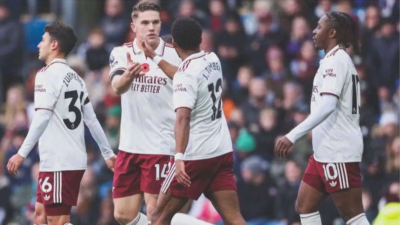 Arsenal giữ sạch lưới trận thứ bảy liên tiếp