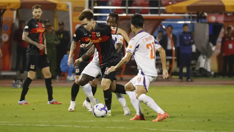 Ninh Bình FC chia điểm trên sân nhà