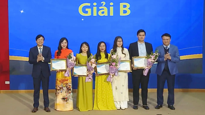 Trao giải cuộc thi ‘Vòng tay Công đoàn’ năm 2025
