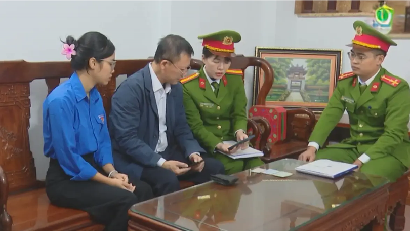 Hỗ trợ người dân cập nhật dữ liệu ngay tại nhà